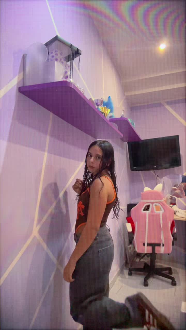 @𝓡