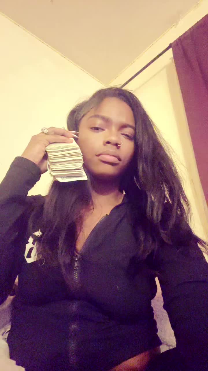 @sostunna