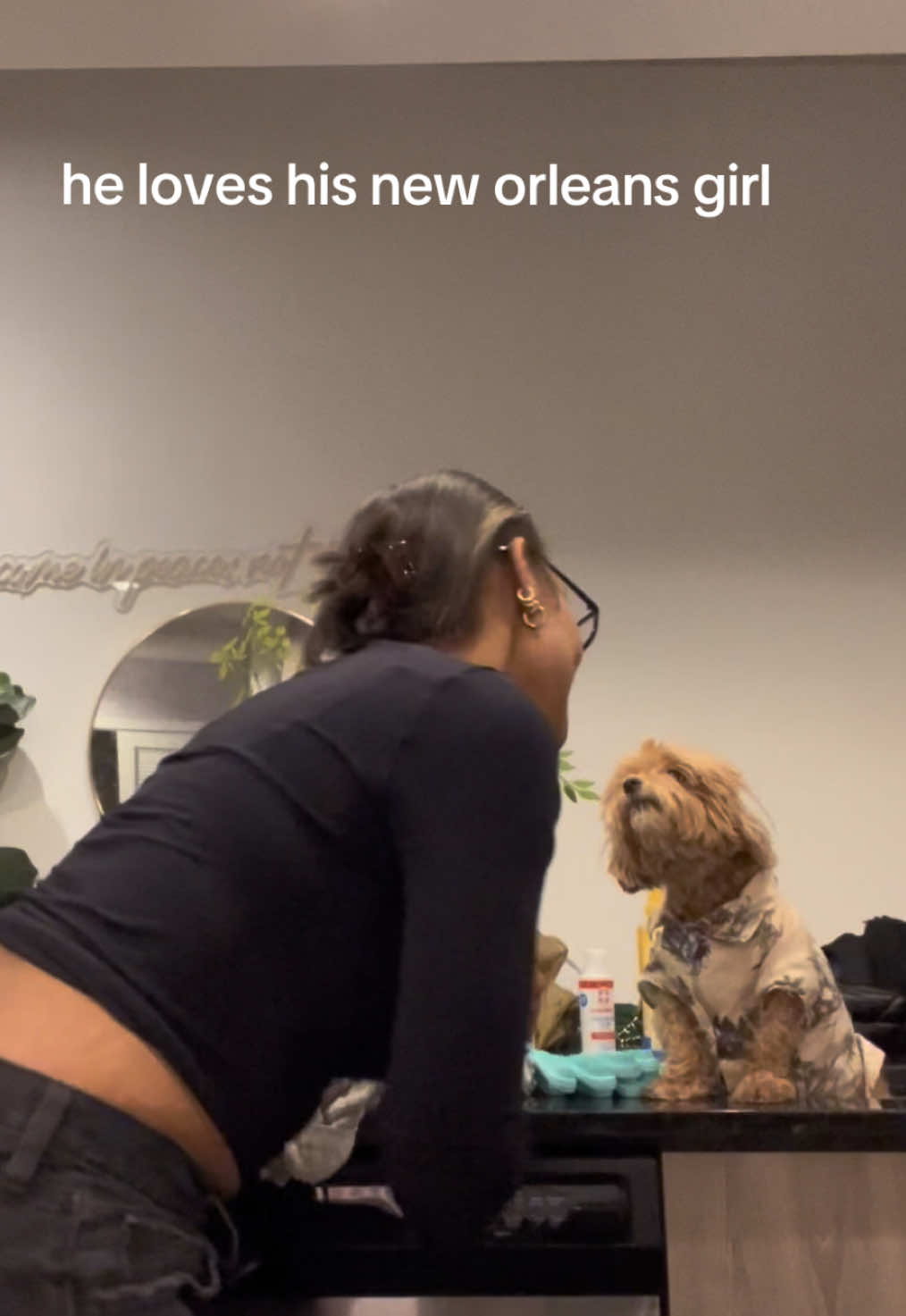 @n&egrave;a.