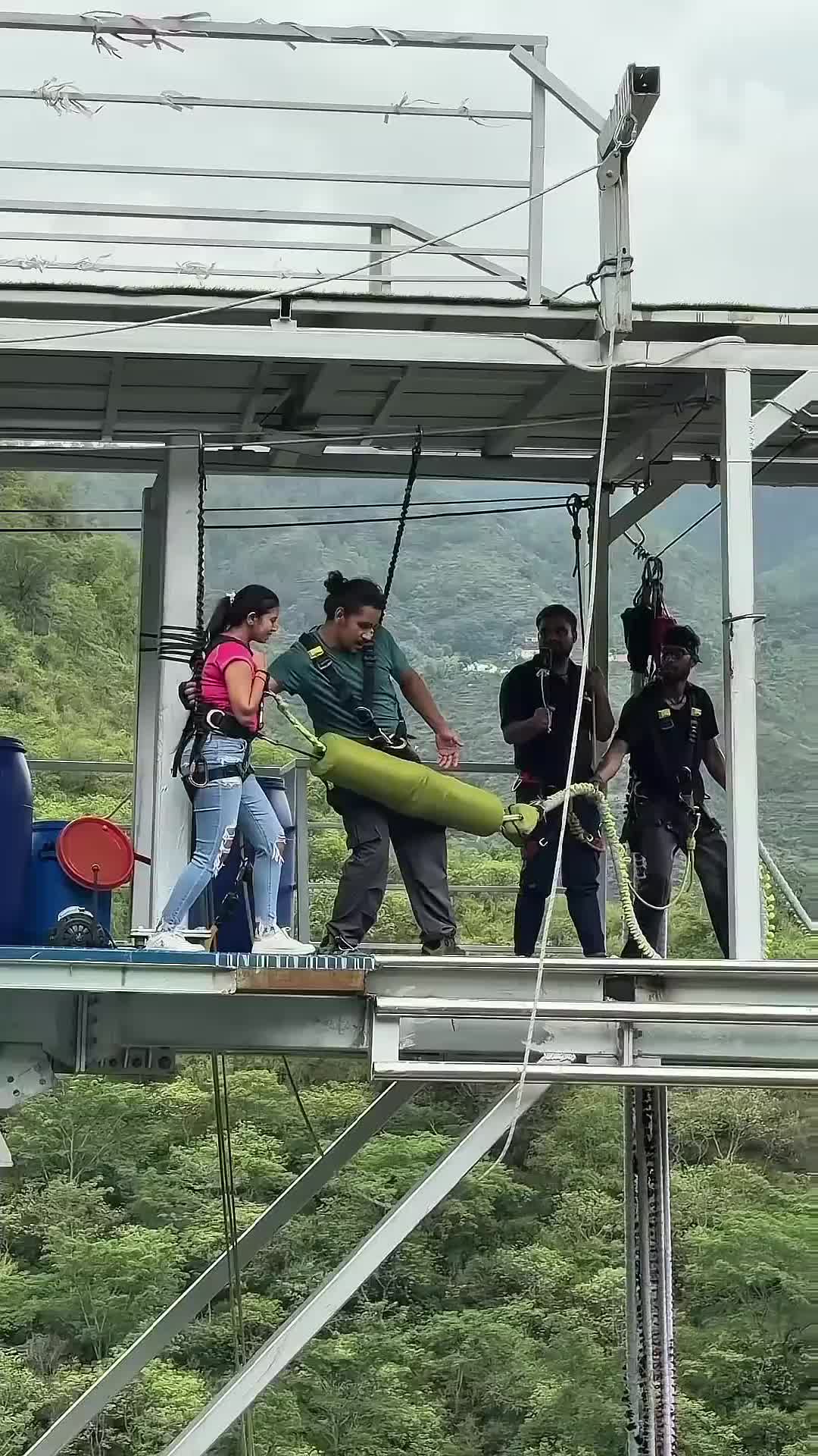 @Bungee Jumping