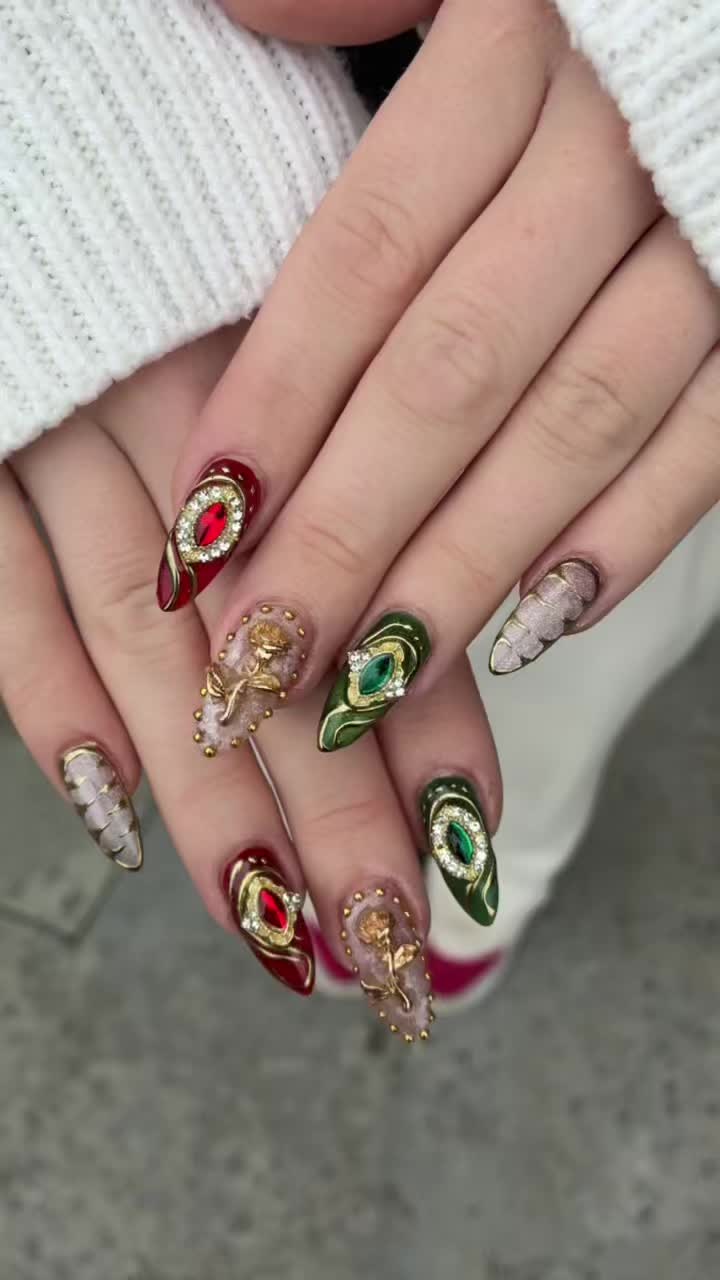 @blue sky nails del mar