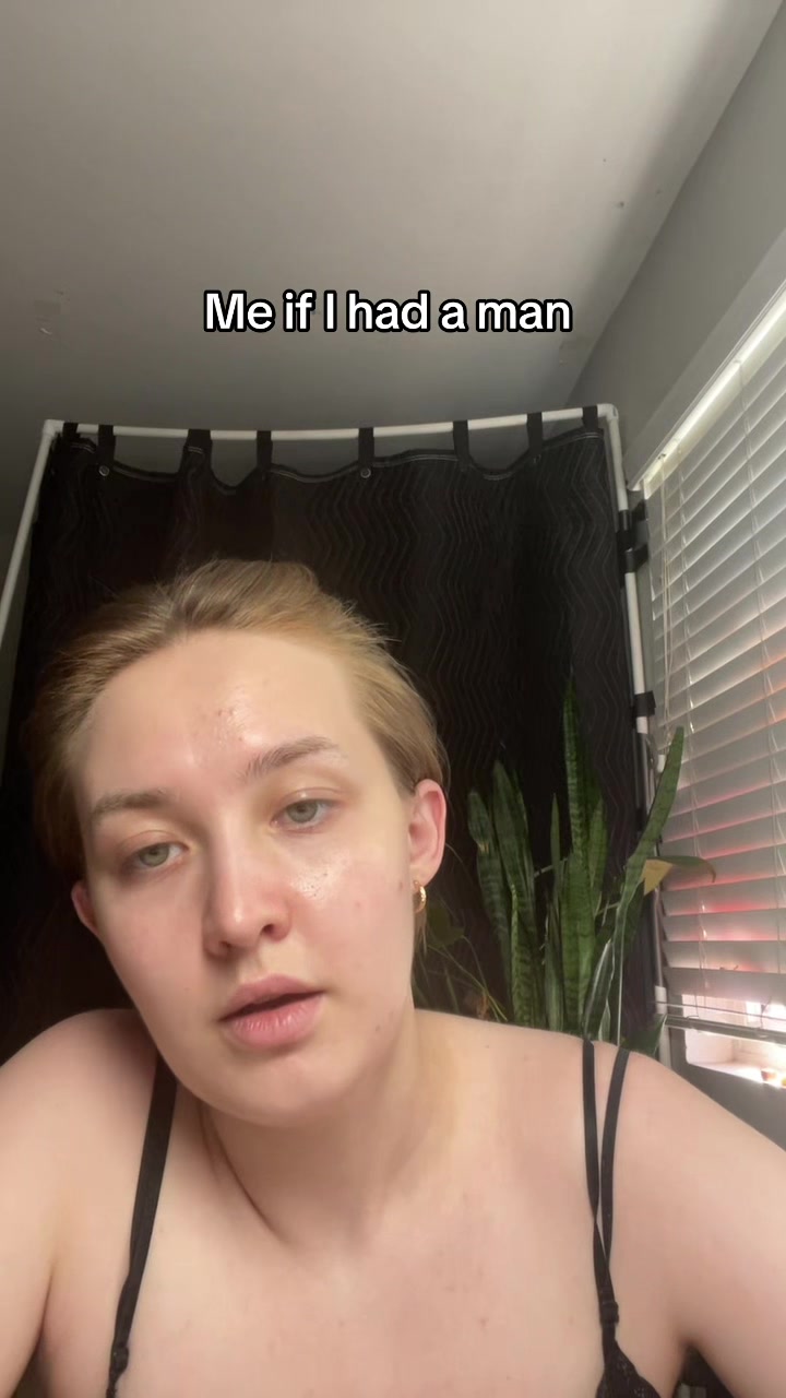 @DoctorWhom