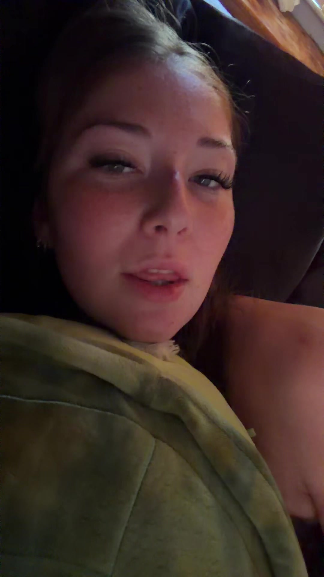 @rregi444
