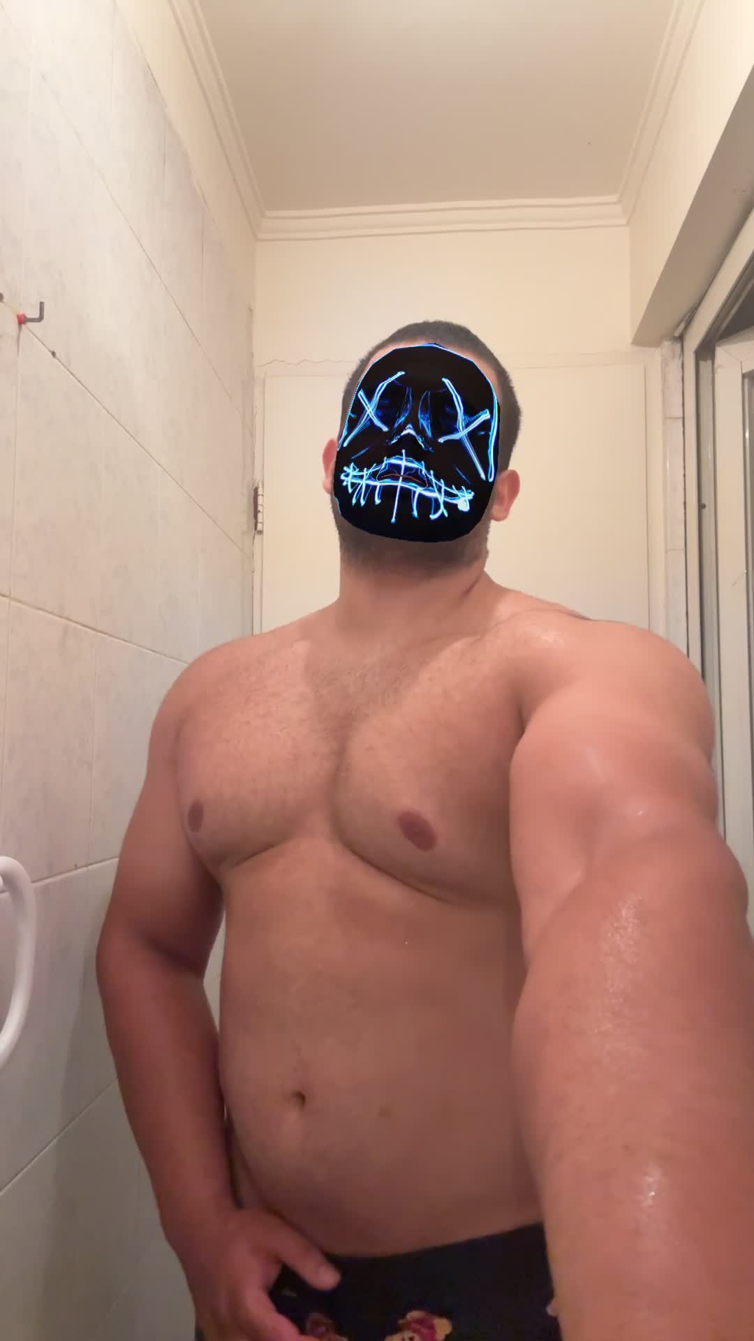 @moongod
