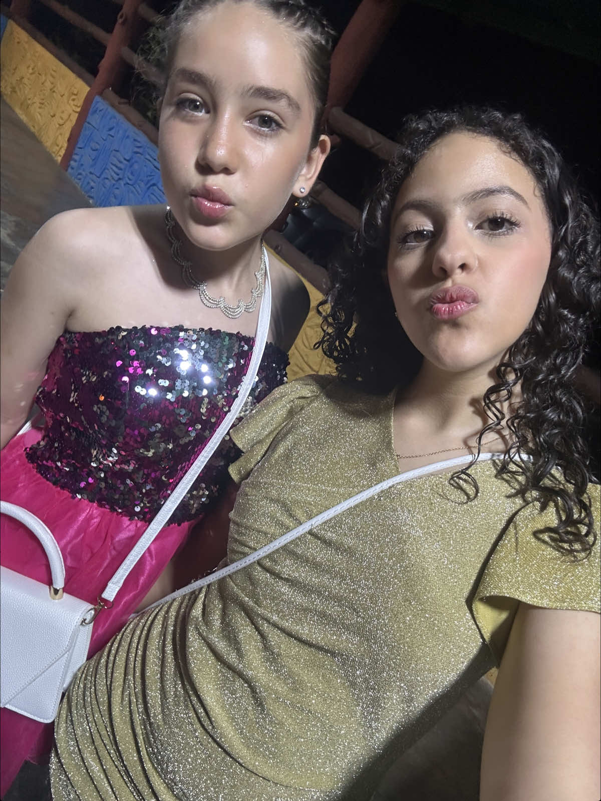 @Shaam y Mari 🎀✨