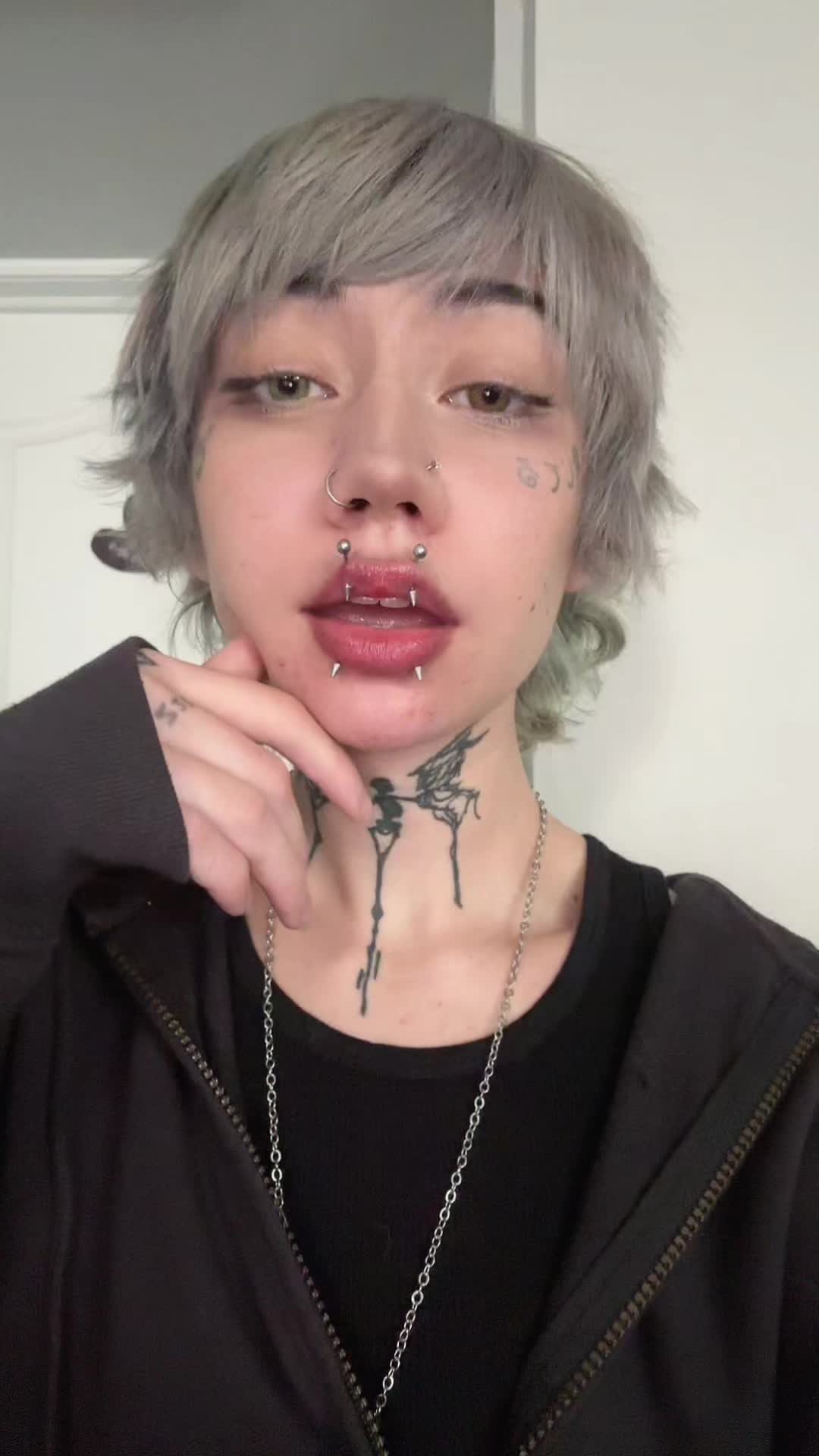 @leo