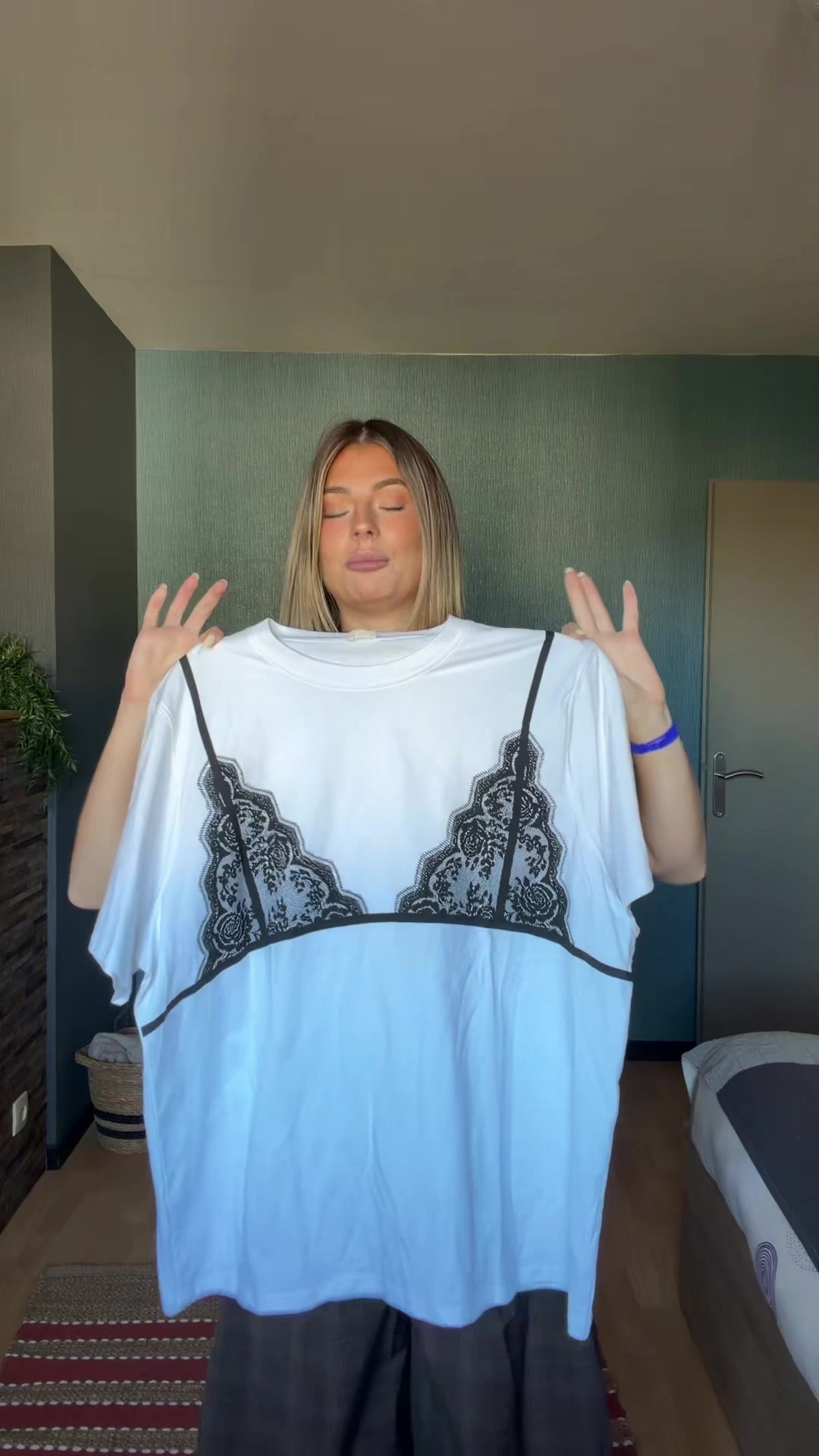 @elinetoulouse