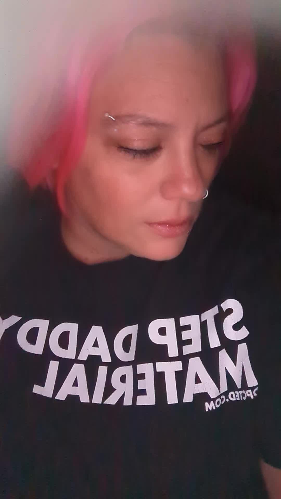 @Momma_mayhem