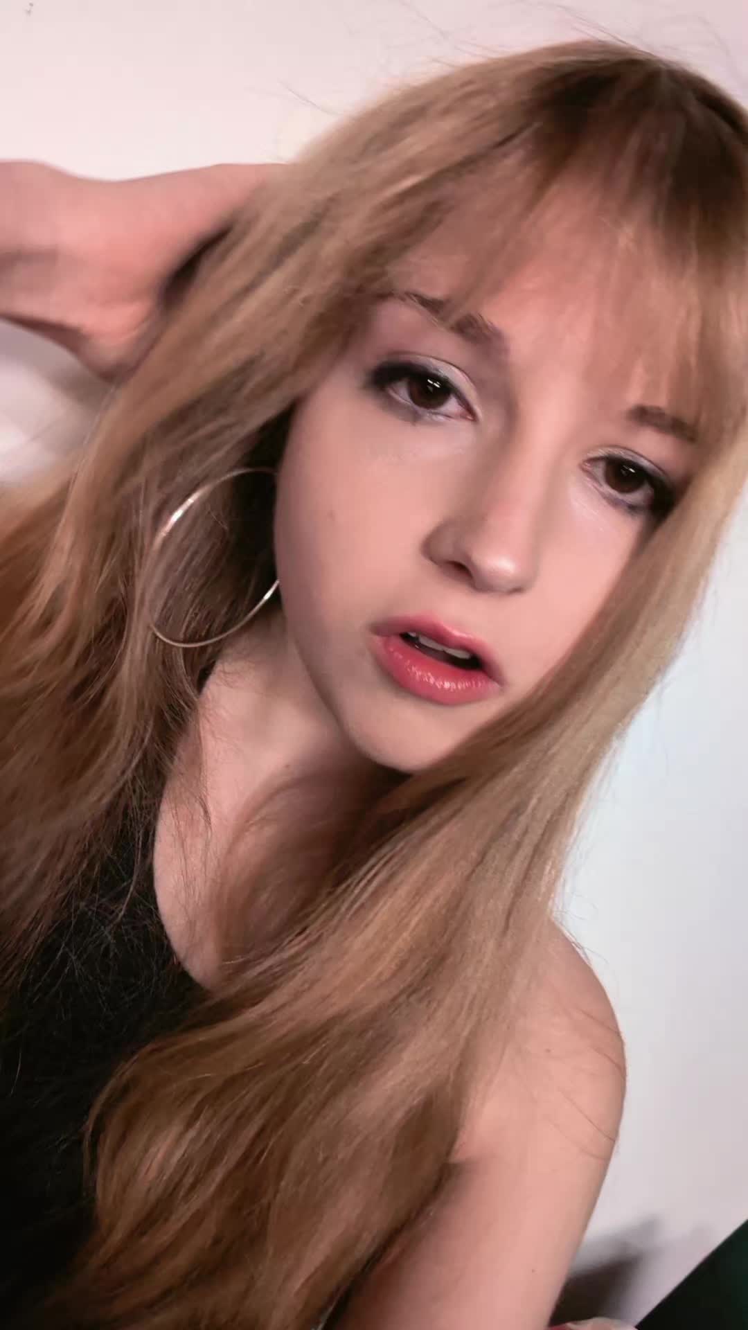@Lenii