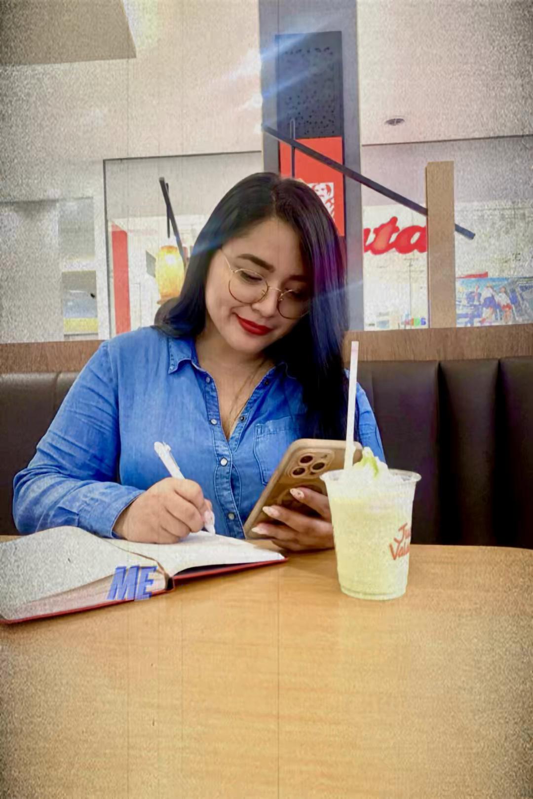 @Karen Pardo👩🏻&zwj;⚖️