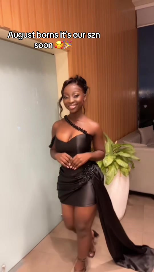@Abena—coxis🩷🫧🌸