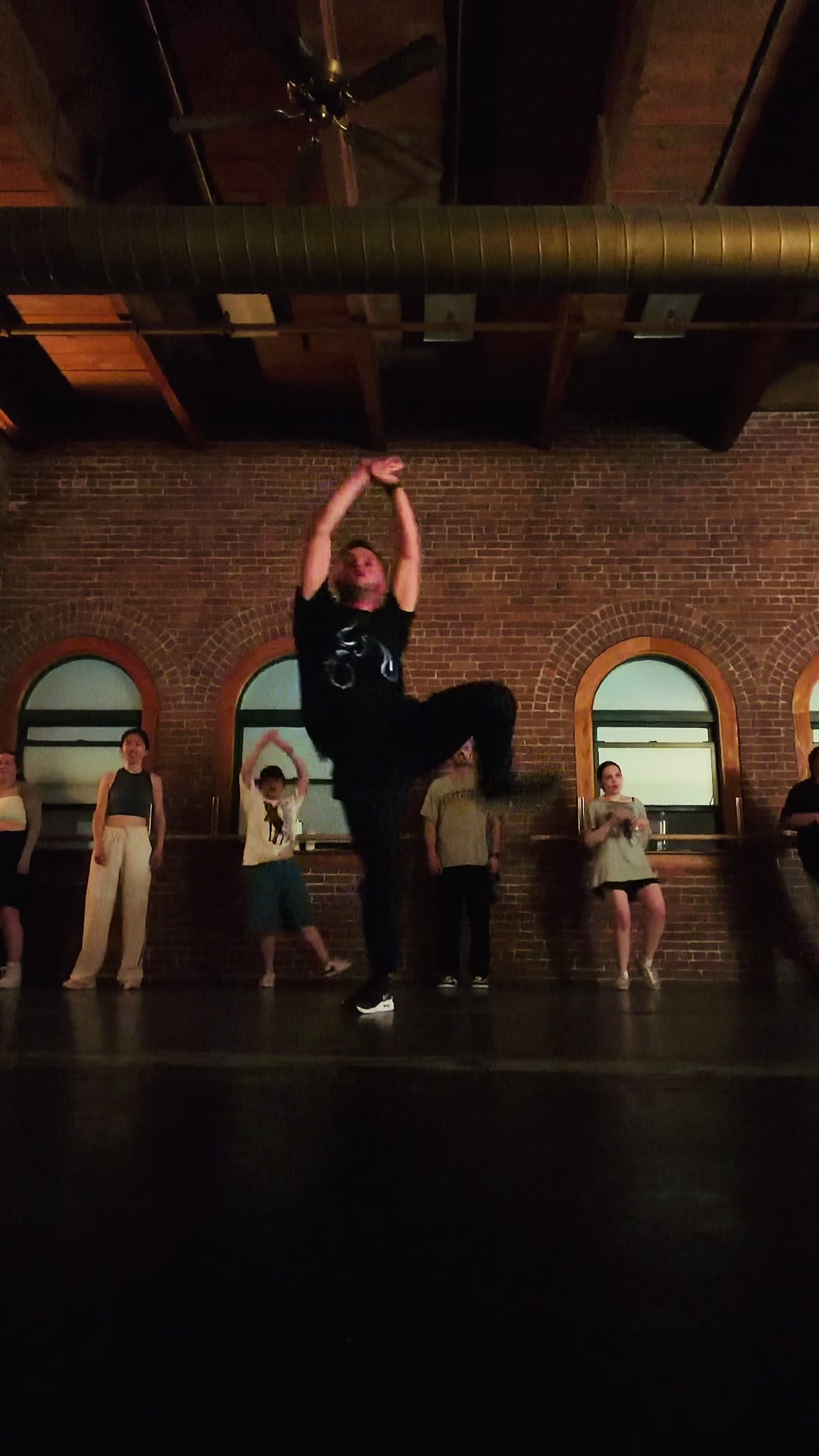 @alexmolledance