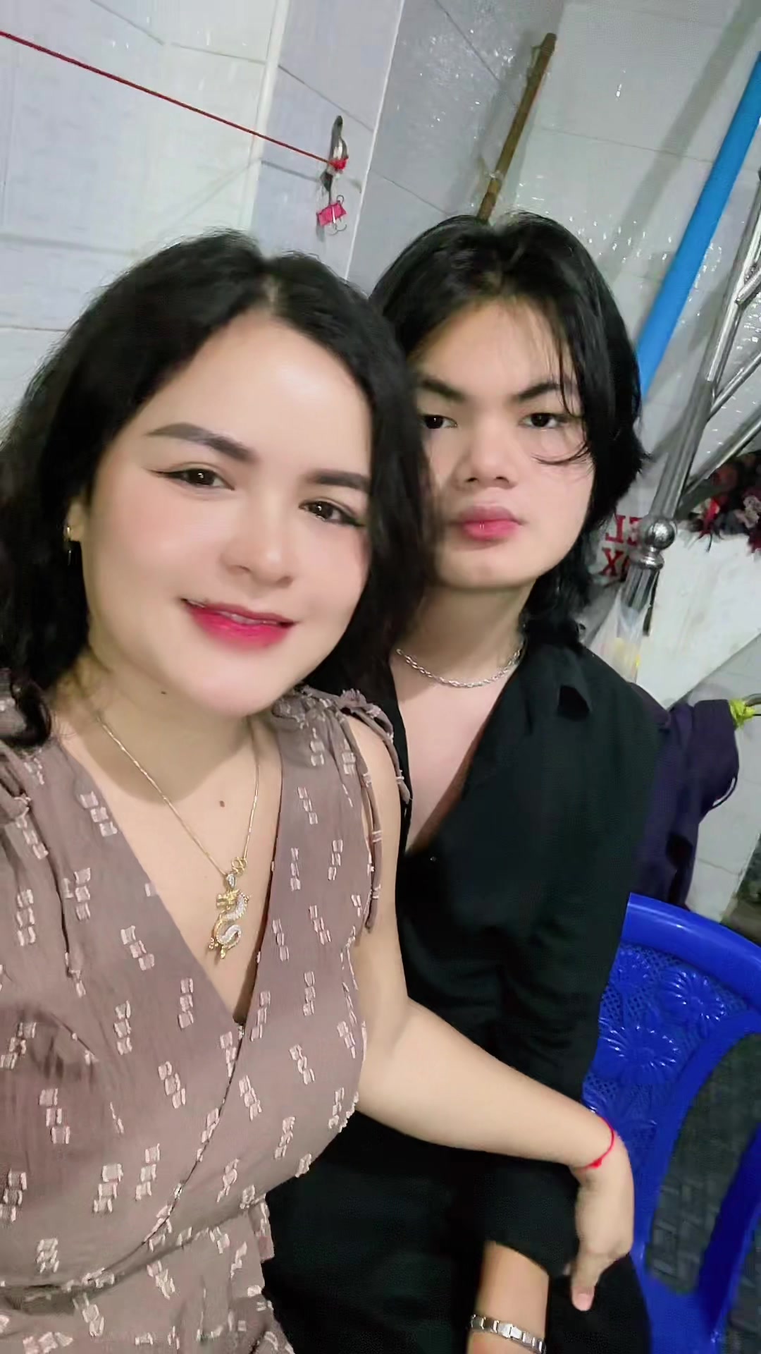 @Thal (သဲ)