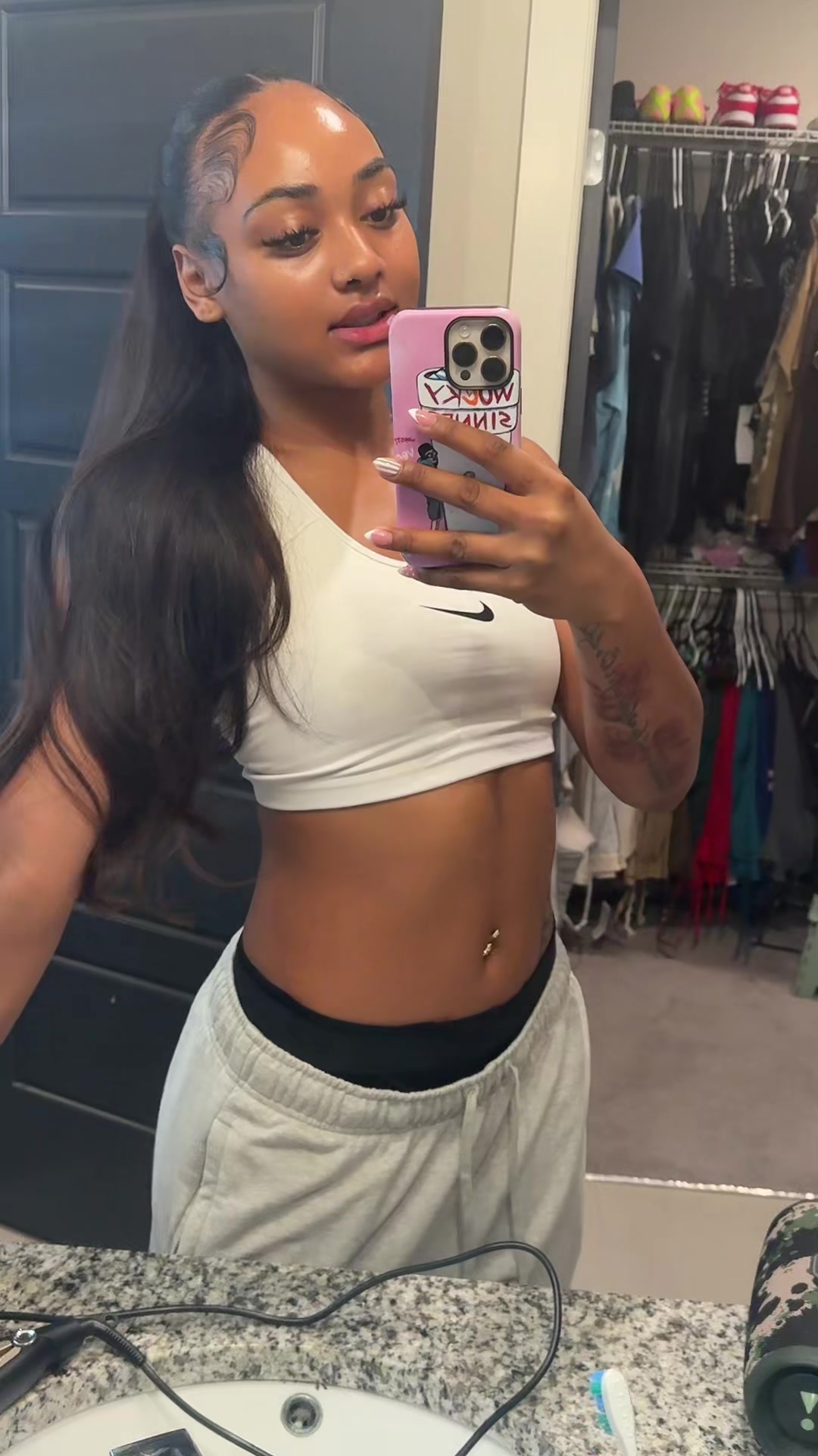@jjaneedoee