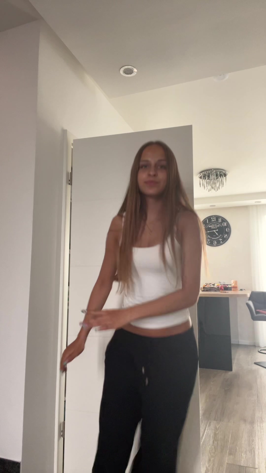 @𝔈𝔪𝔦𝔩𝔶☦︎