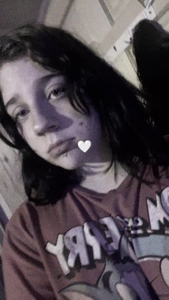 @Chriss