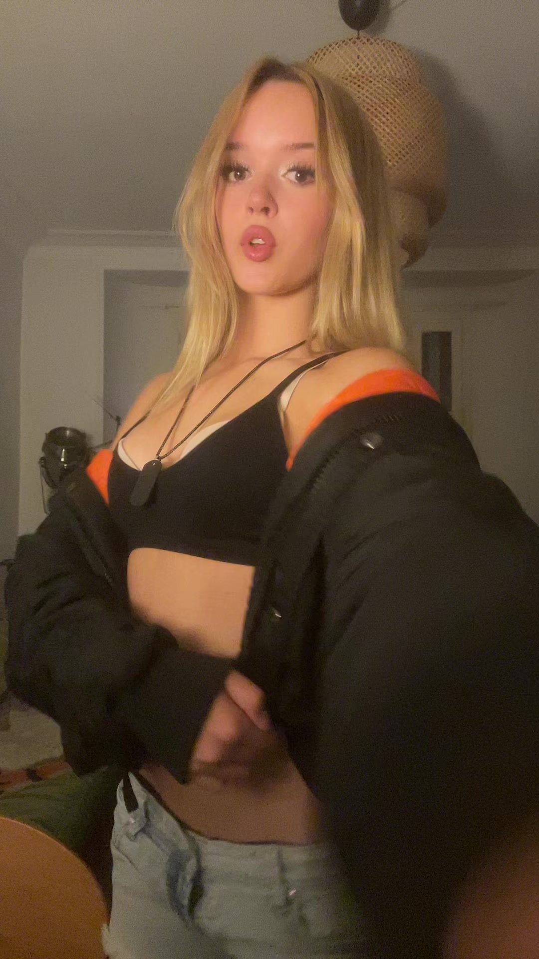 @Harlyy