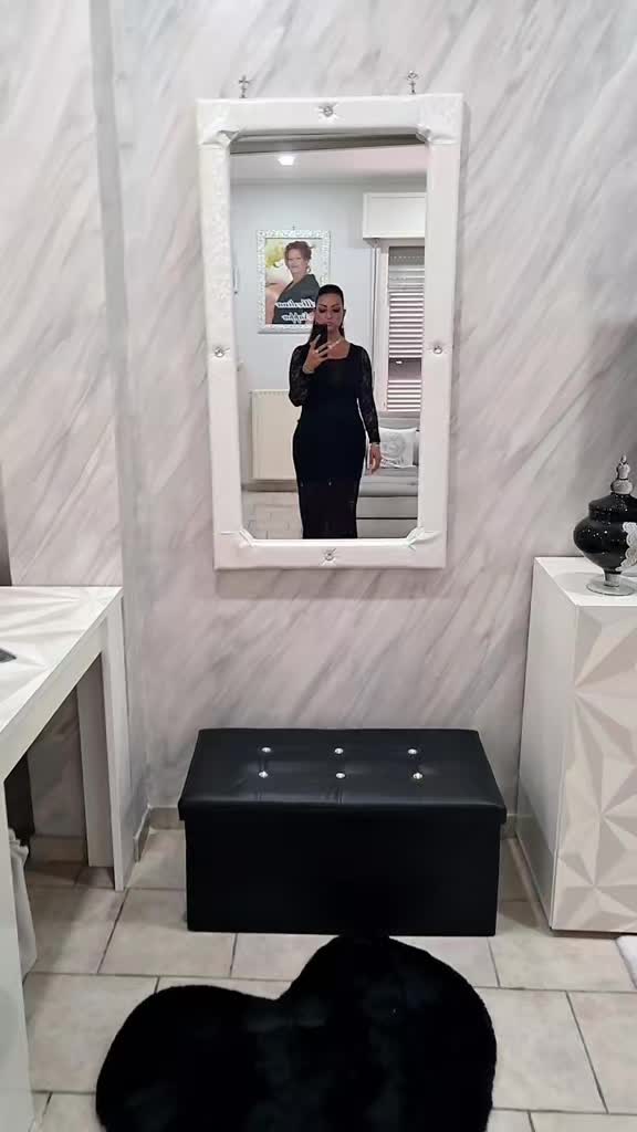 @Mary Scialó