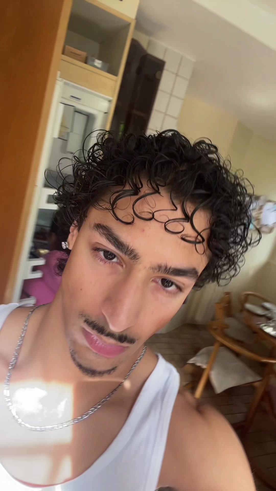 @Julianchriz𒉭