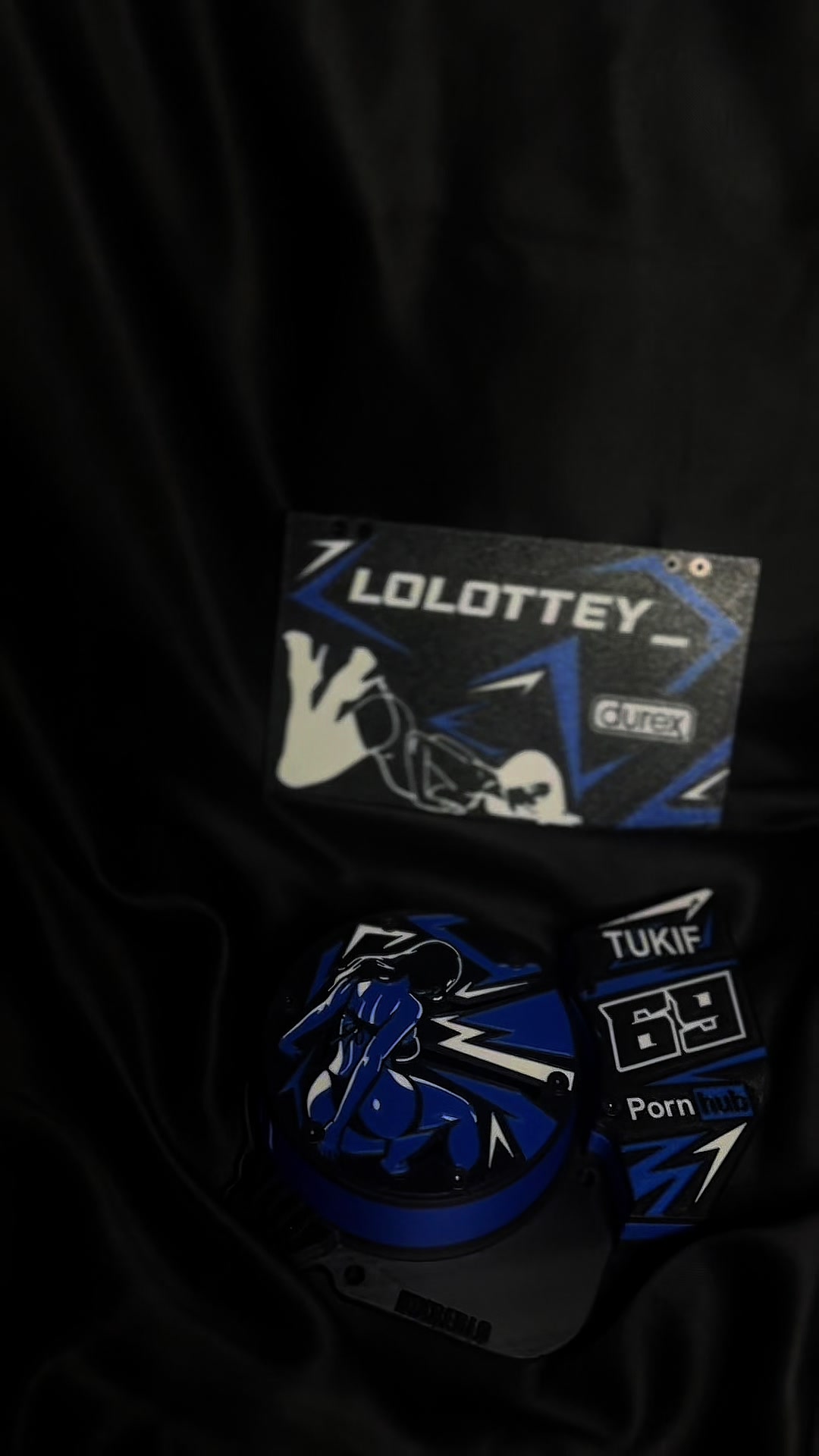 @Lolottey_