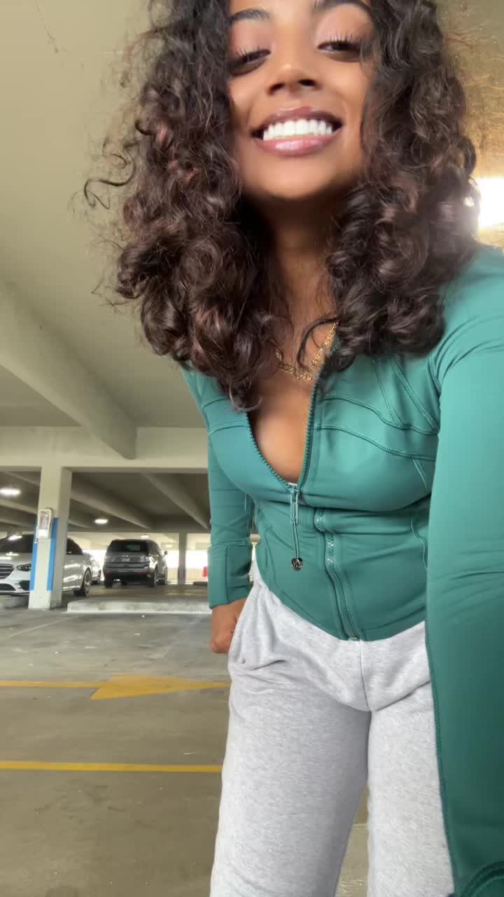 @Alyssa Khan