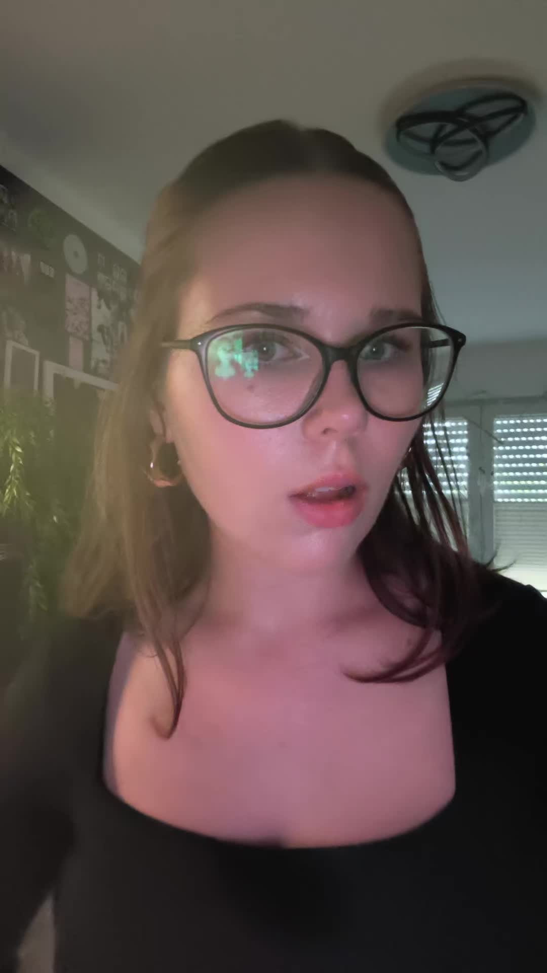 @𝕁𝕆𝕃𝕀𝔼 玫瑰🌸