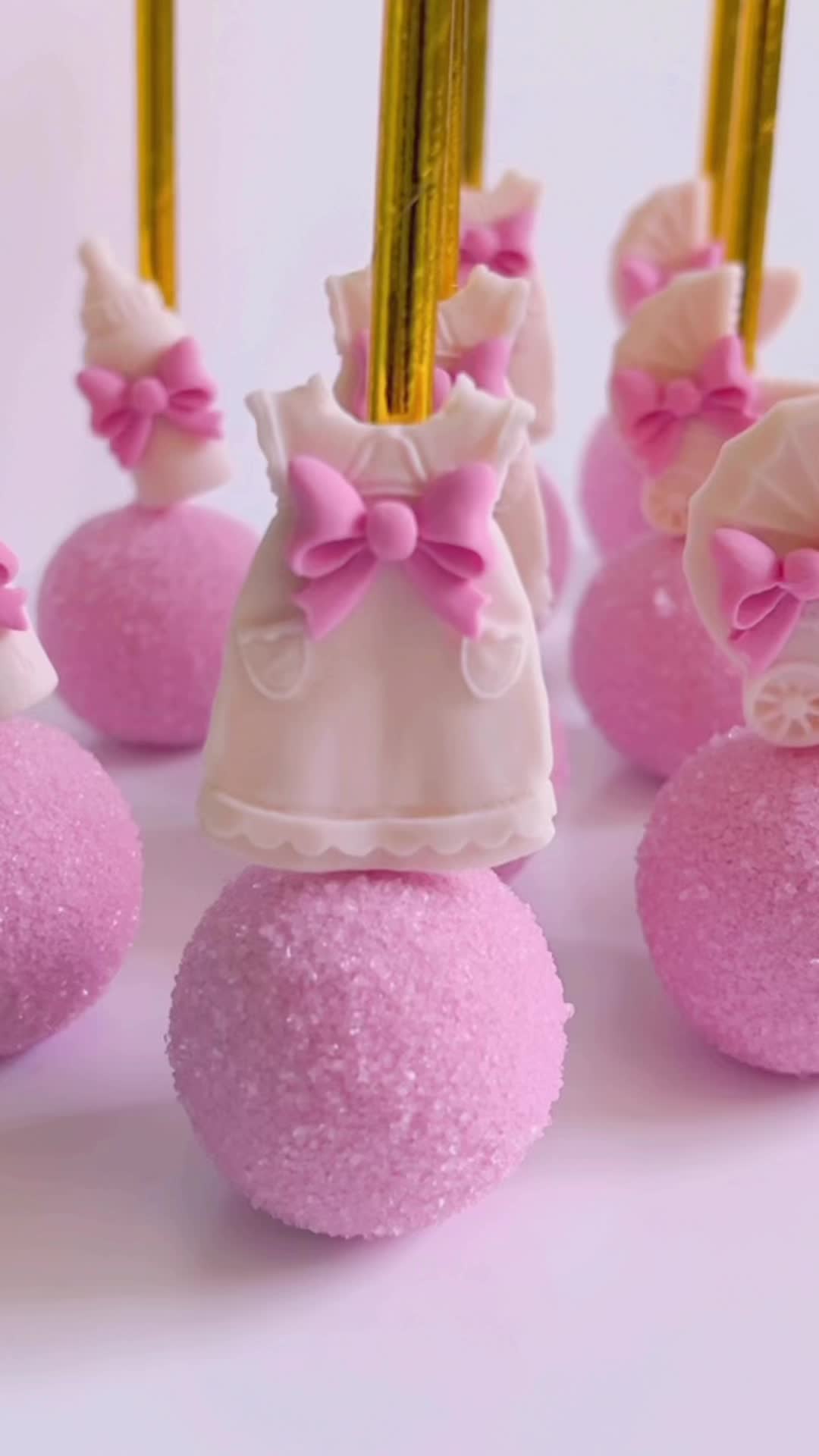 @Camarena CakePops