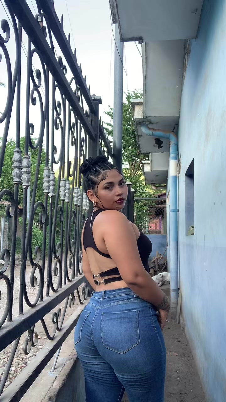 @🍒 𝒜𝓁𝑒𝒿𝒶𝓃𝒹𝓇𝒶 🍒
