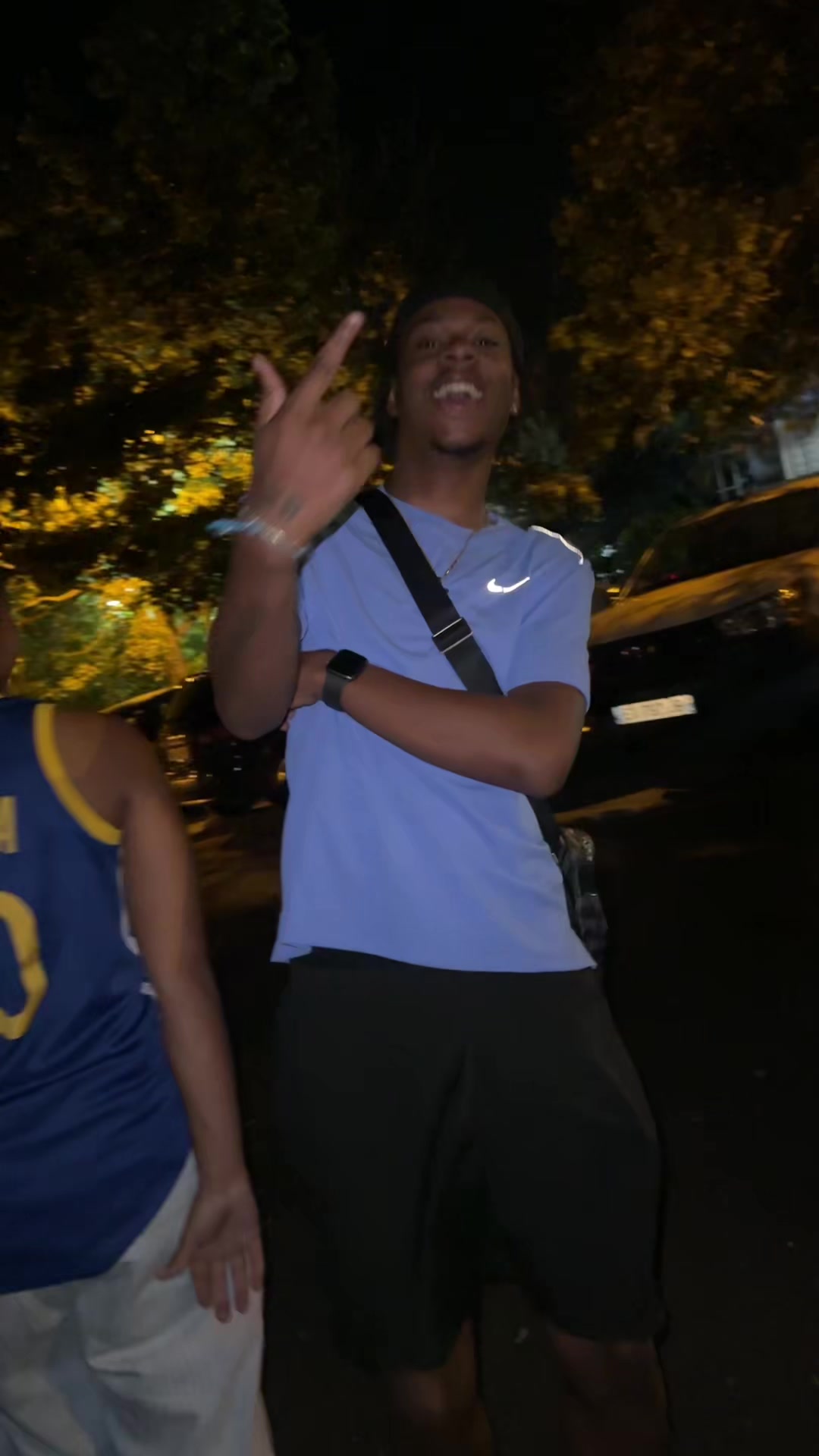 @19📟