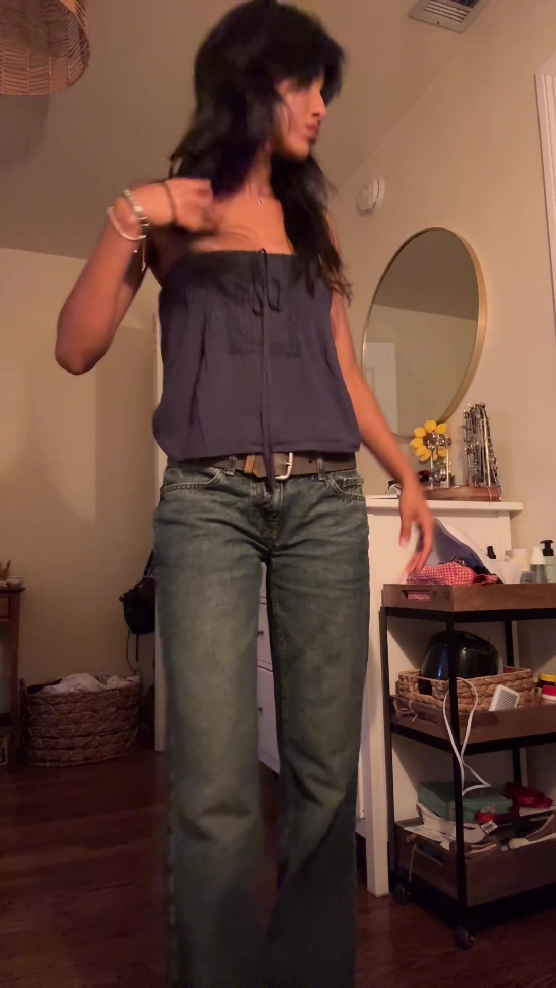 @bella