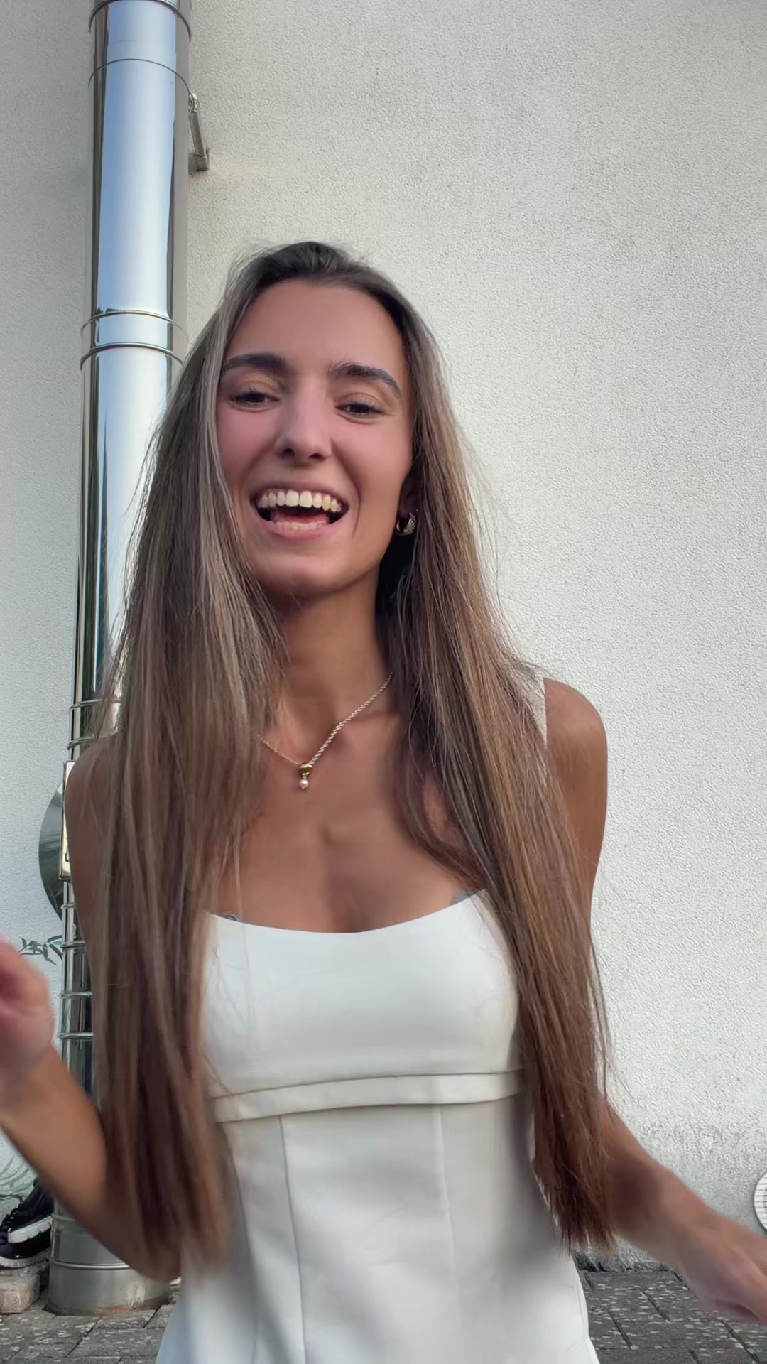 @celonatwins