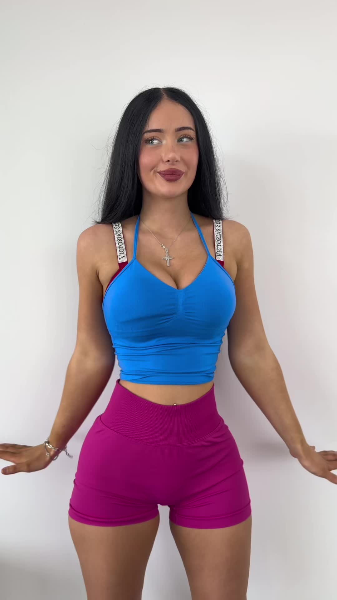@lillyabellaa
