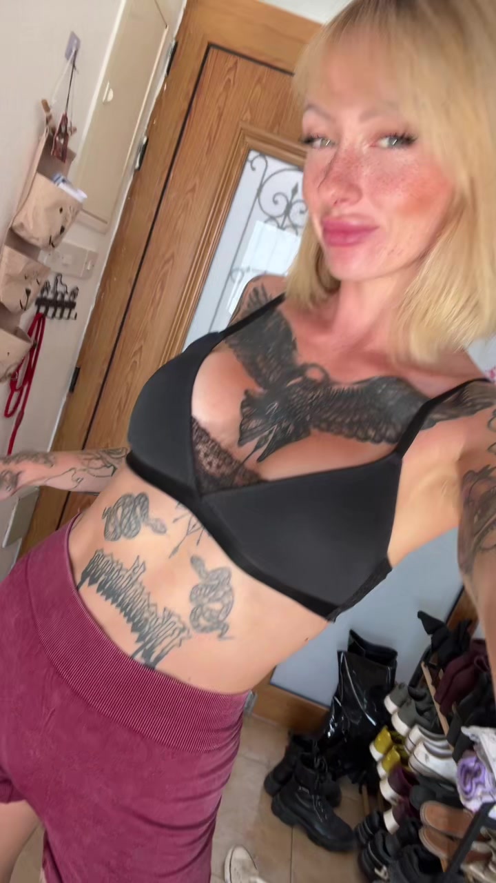 @AmaliaRoxx