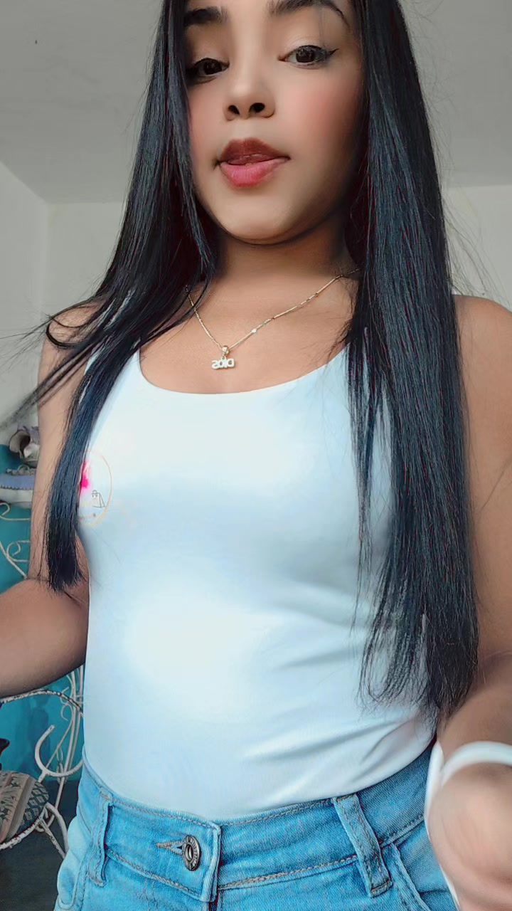 @Génesis Alexandra🩷✨️