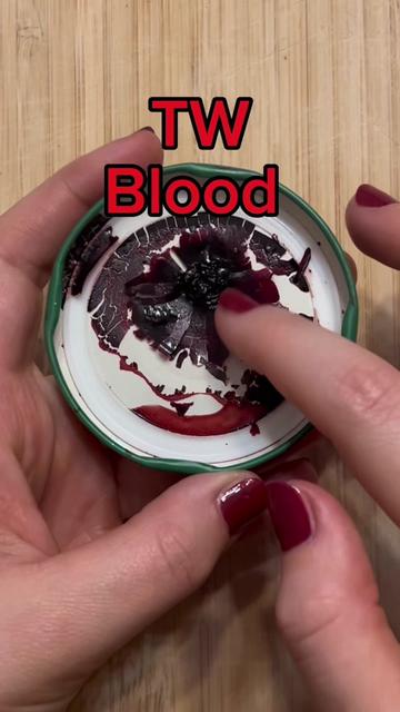 @blood_and_lucy