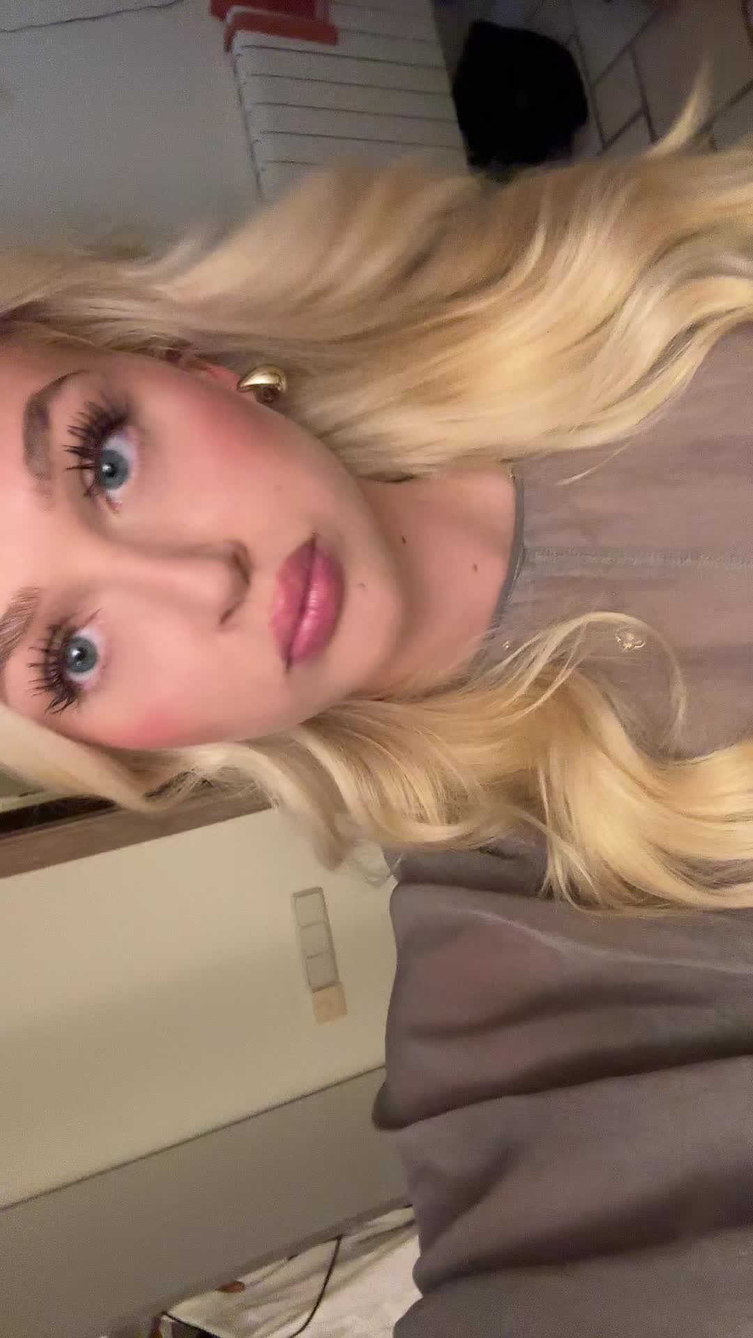 @Emma