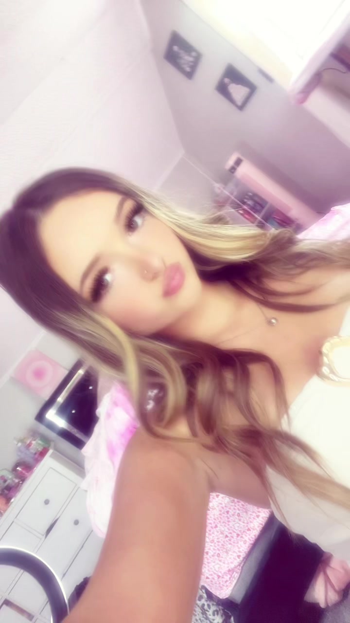 @Ly 🎀