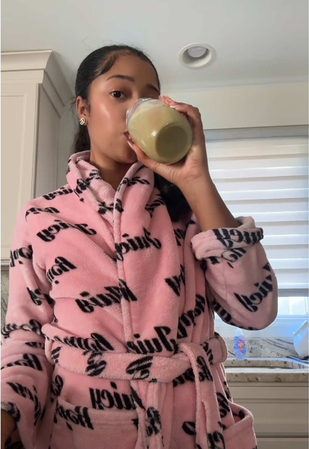 @thegiannaalexis