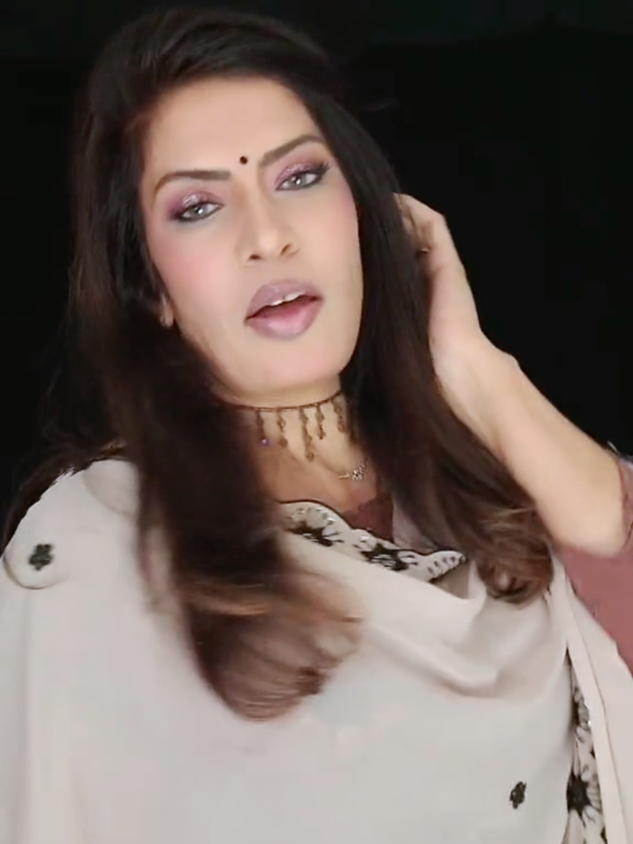 @Saaakshi
