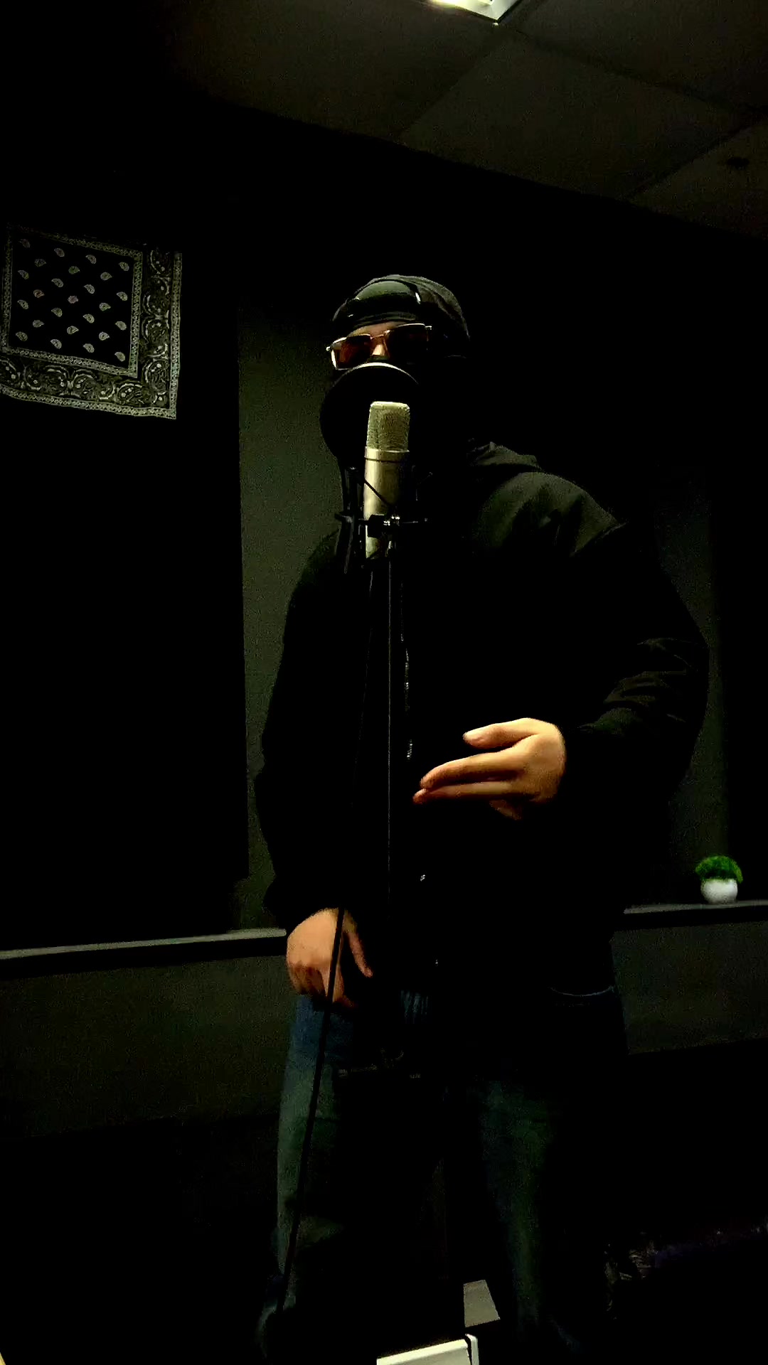 @BVSHVR