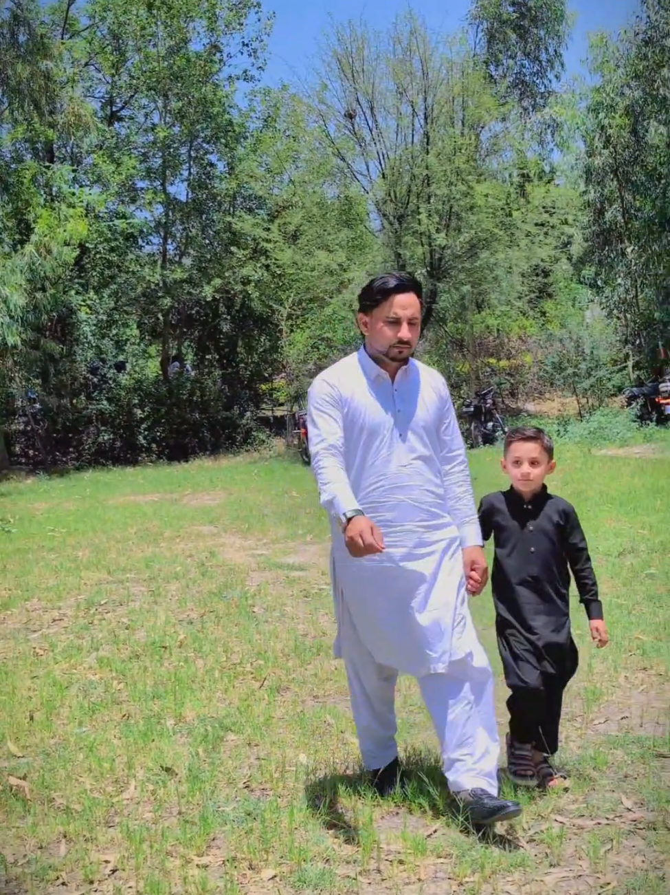 @👑SHAH JALIL👑