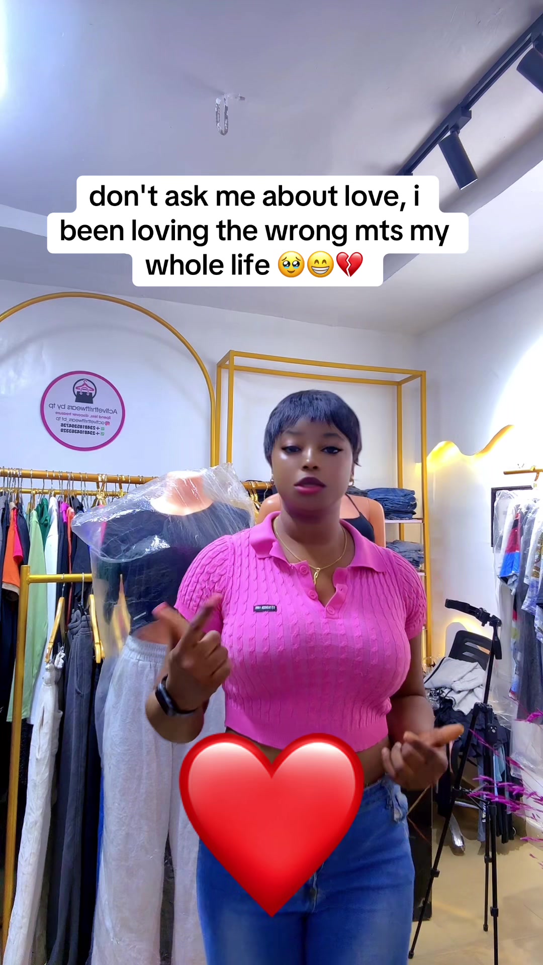 @Queenbeeba