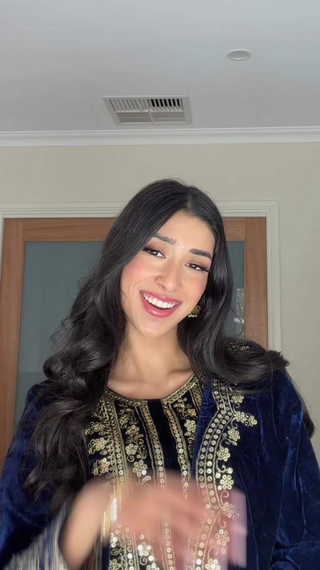 @Laxmi 👸🏻🇳🇵