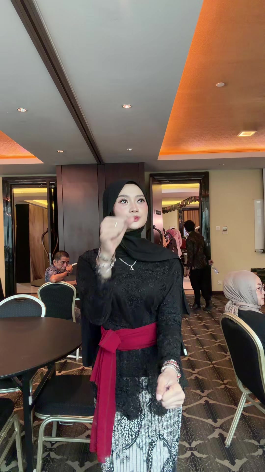 @dinnaputriparker