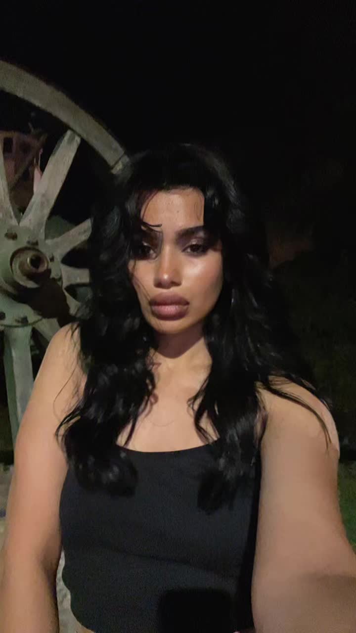 @LEONTINA