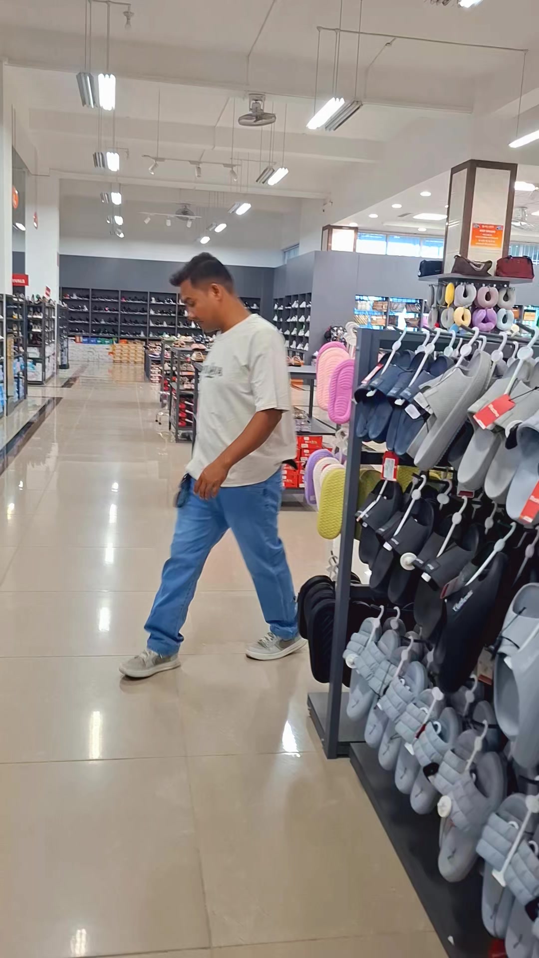 @भैरे