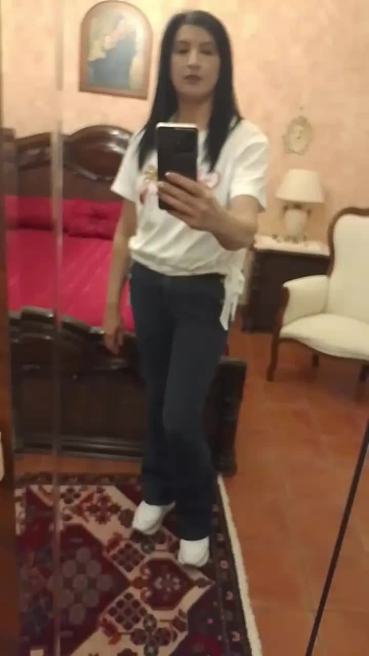 @rossellapulvirenti0