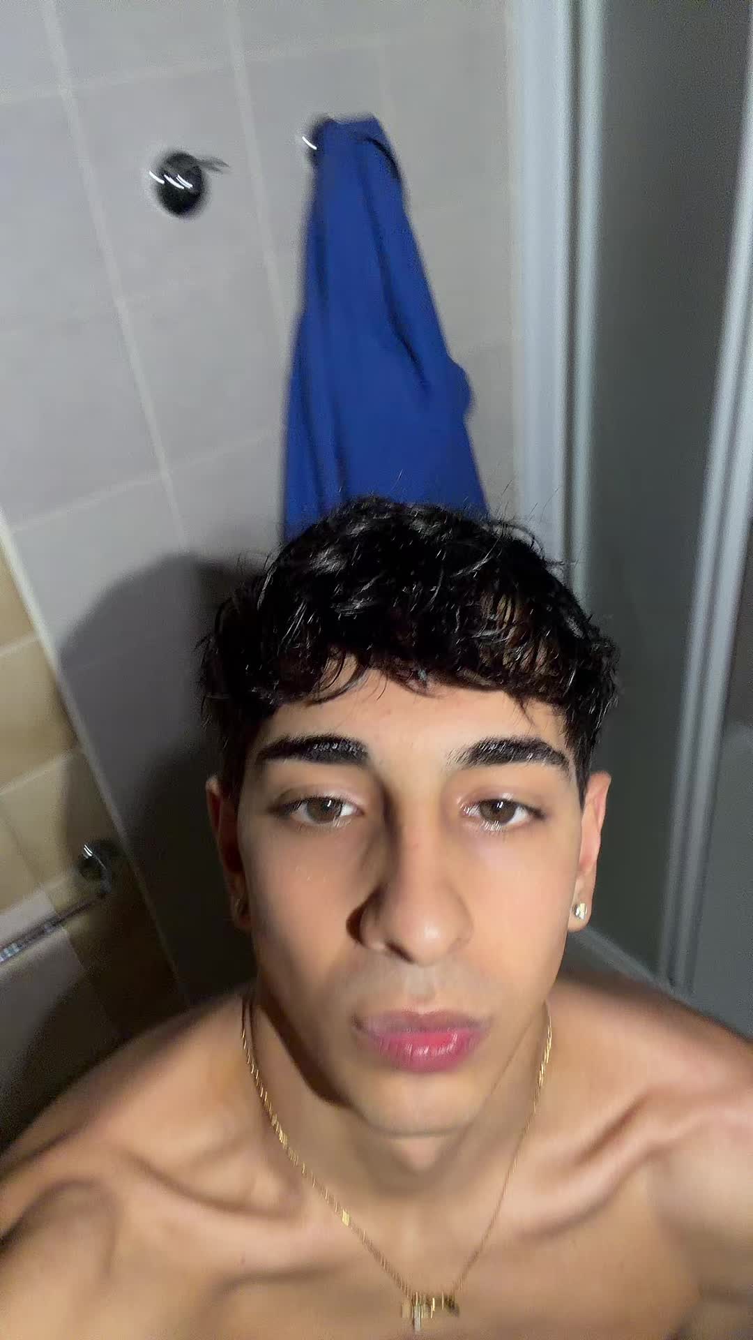 @Chrisss🌊