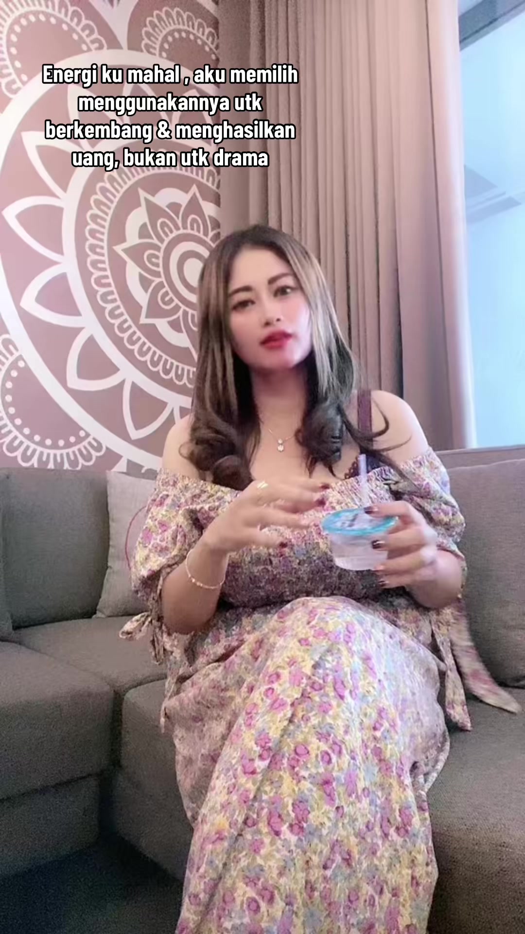 @VinezAmalia