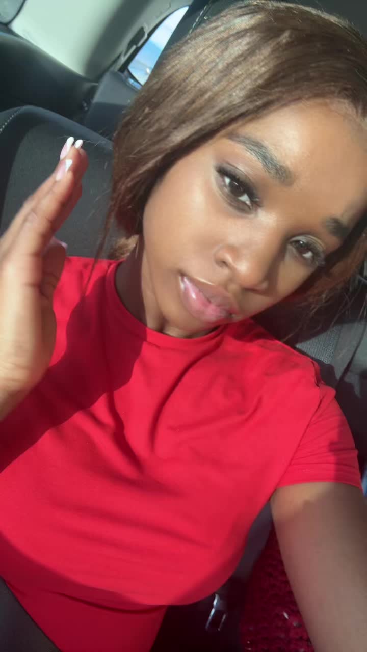 @outofitall21